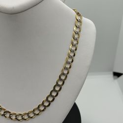 BRAND NEW 10KTT Pave Curb Chain
