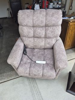 Oversized Power Lift Recliner