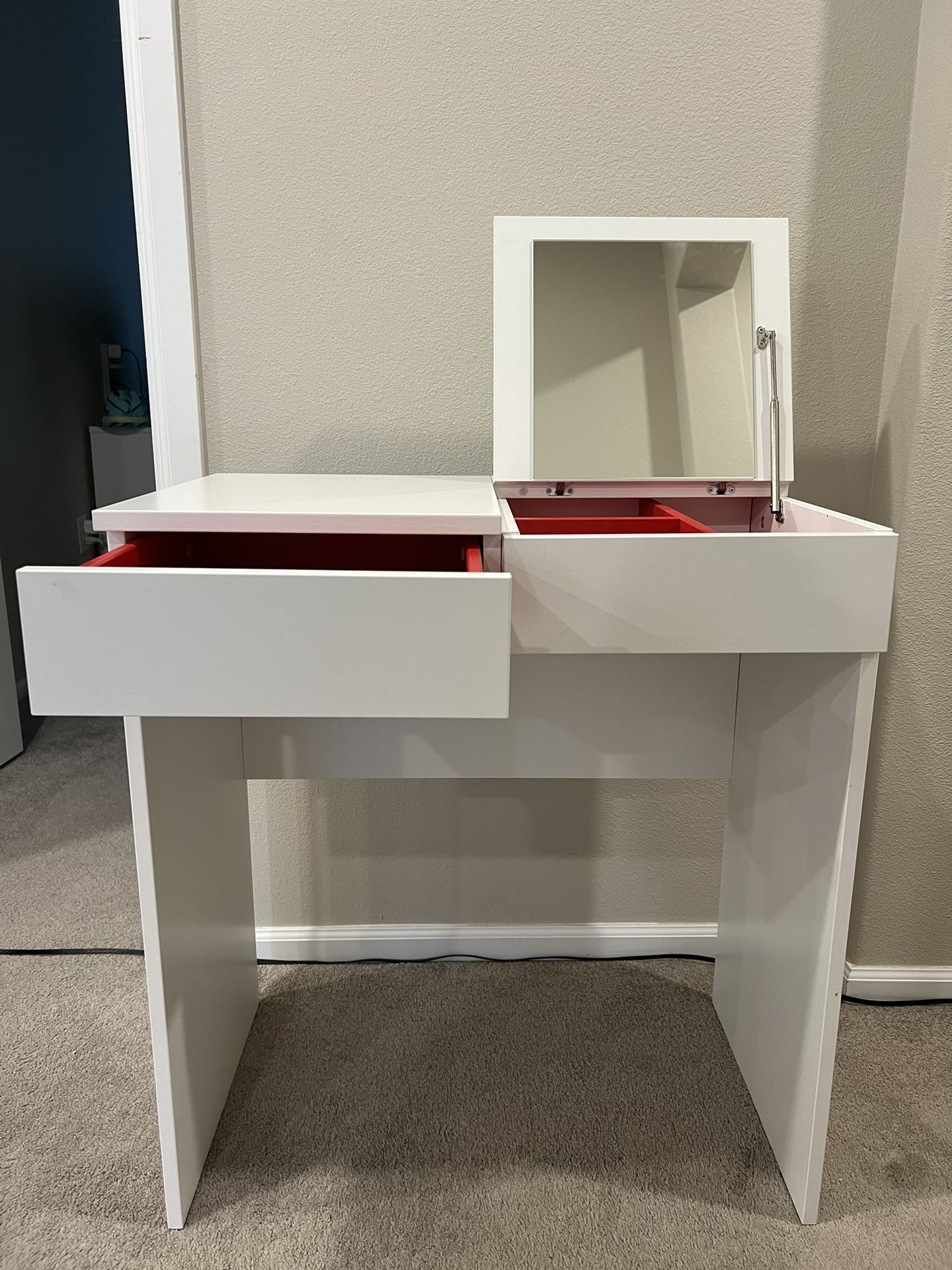 IKEA make-up Vanity