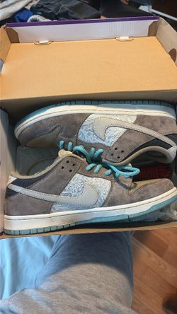 Run the jewels Nike SB size 12
