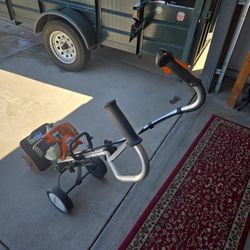 It's clean.
Used it two times & It Is in very good condition