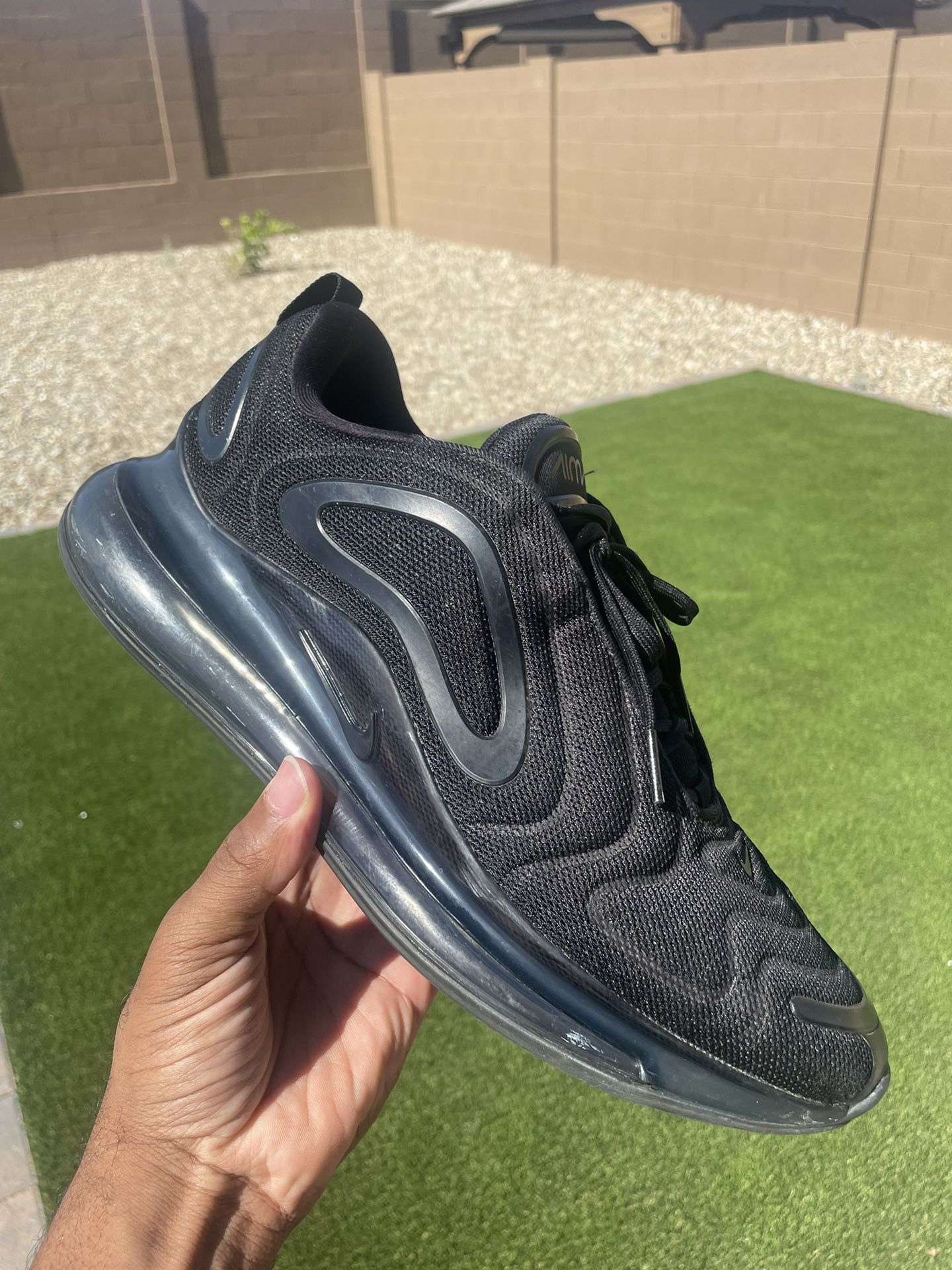 rivier Twisted Verrast Nike Air Max 720 'Black Mesh' for Sale in Goodyear, AZ - OfferUp