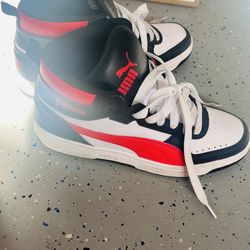 Puma rebound Joy Size 8 ( Adult)