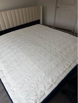 King bed and mattress