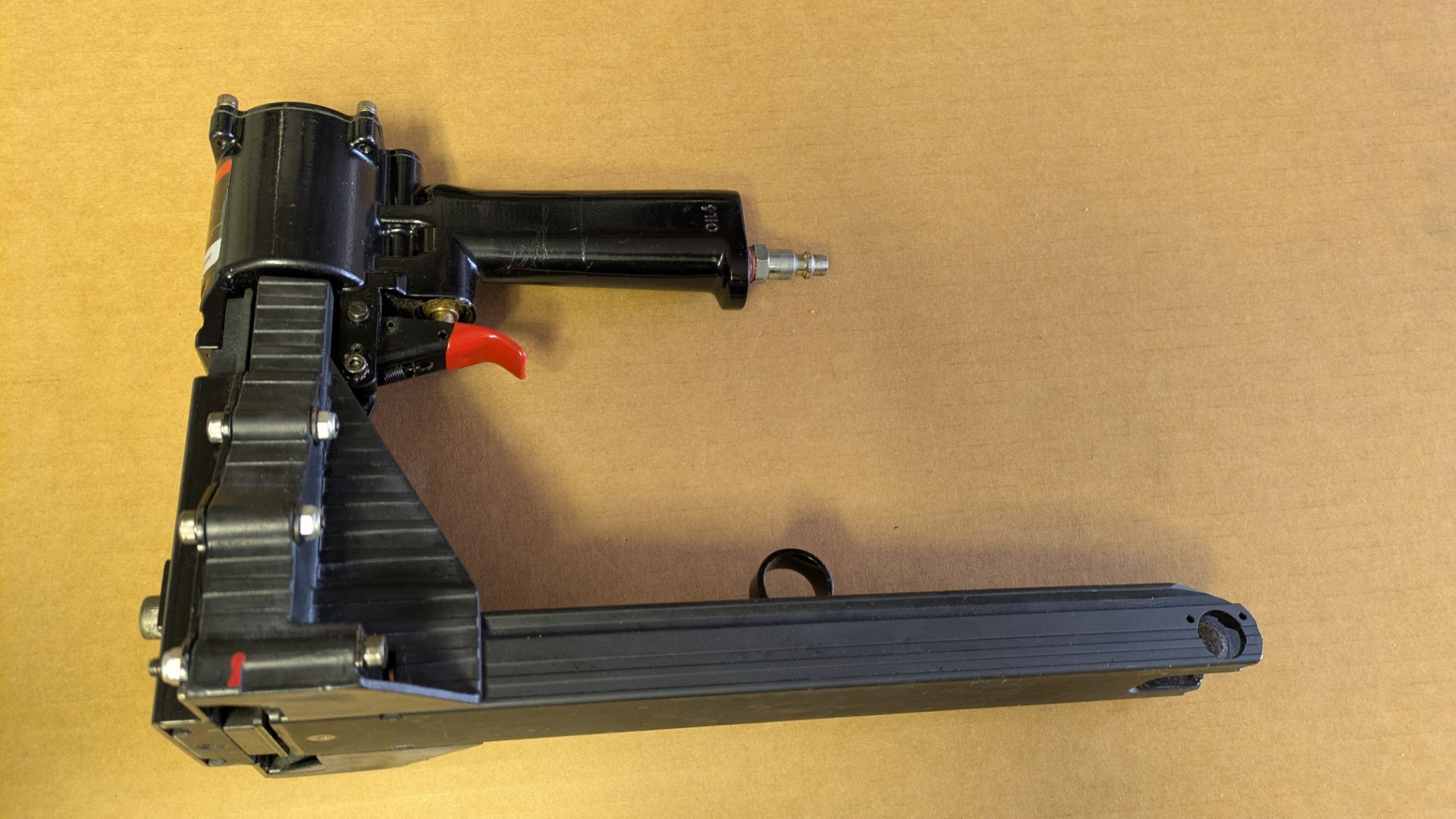 Uline pneumatic stapler