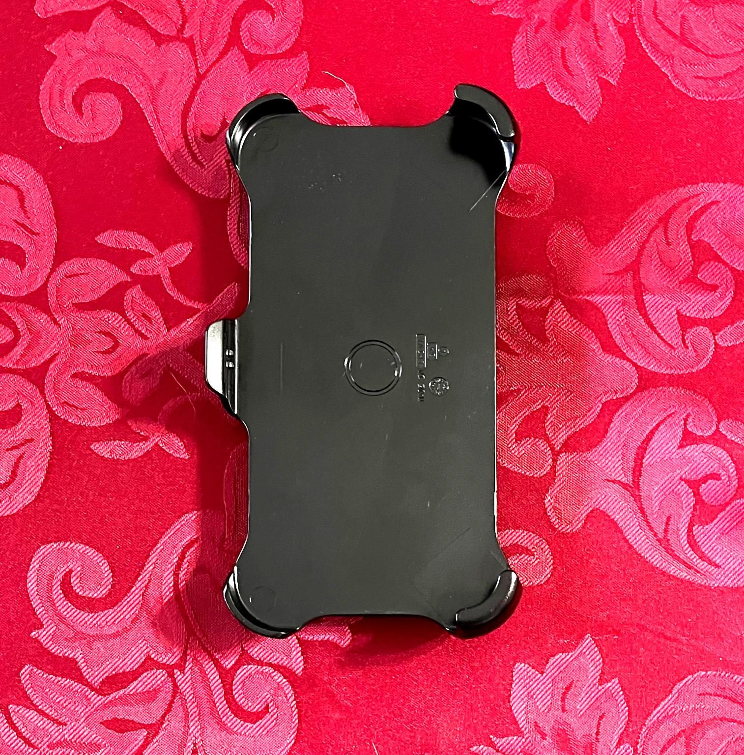 OtterBox Defender Belt Clip