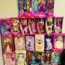 VINTAGE ken & Barbie Collection 