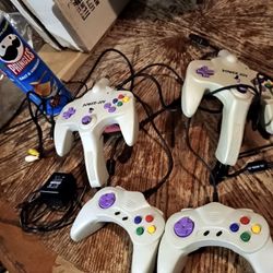 4 Power Joy Controllers, All the Wiring 1 Ac Adapter , Power-joy Pj-008 Game