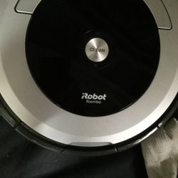 I ROBOT VACUMN  model # 690