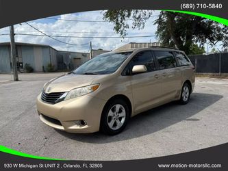 2012 Toyota Sienna
