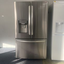 Lg French Door Refrigerator O4
