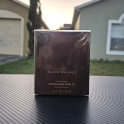 🌰 Banana Republic Black Walnut – 3.4oz