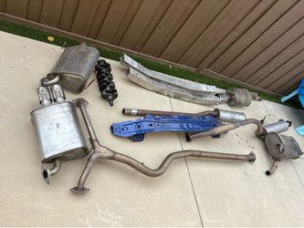 Multiple car parts (multiple pictures)