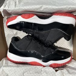2025 Jordan 11 Low Bred Size 9.5
