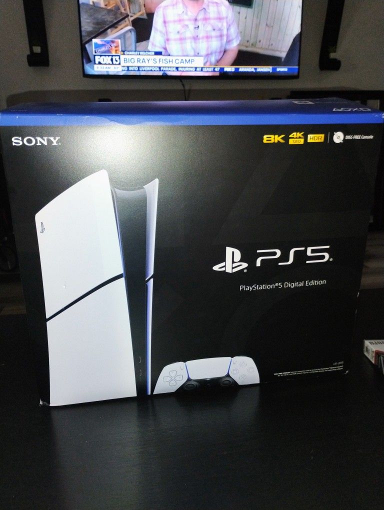PS5 Slim (Digital)