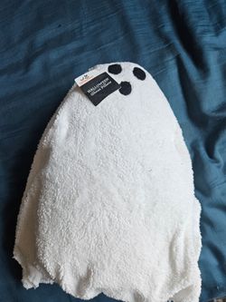 GHOST PILLOW