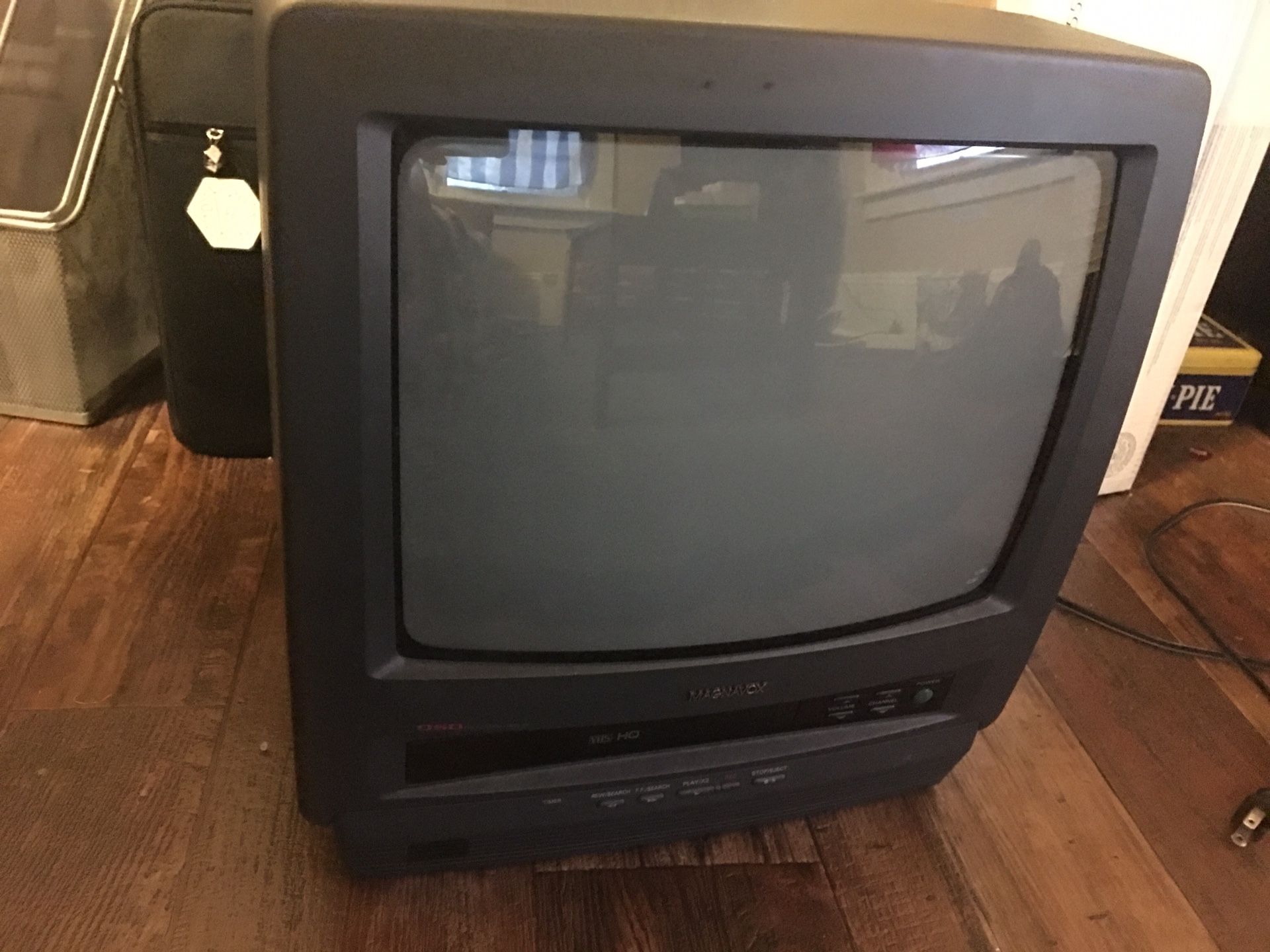 Magnavox 13 Inch Tv And Vcr Combo For Sale In Greensboro Nc Offerup