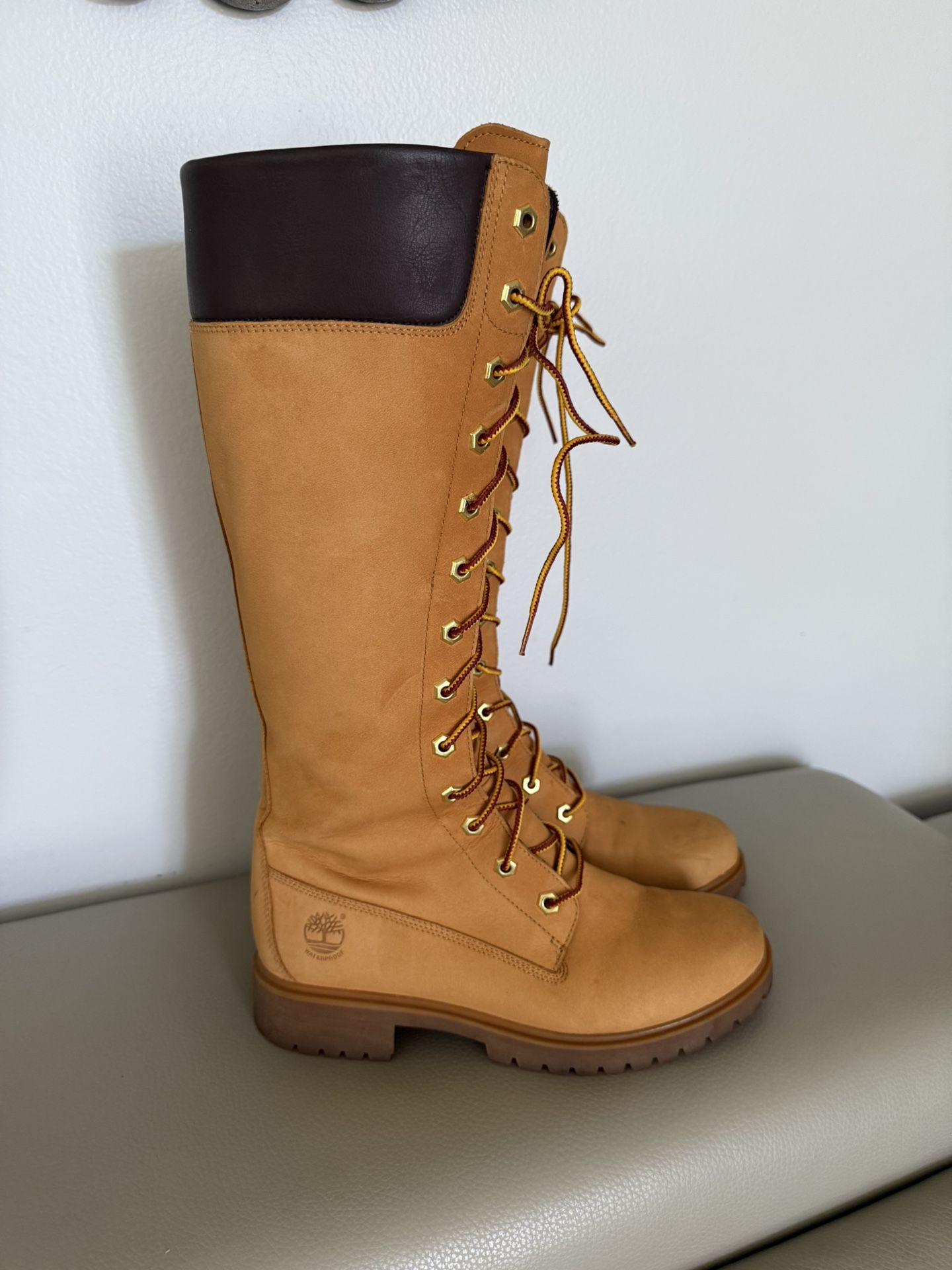 Timberland Tall Woman’s Boots Size 8