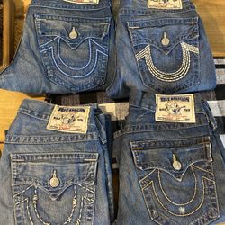 Women’s TRUE RELIGION JEANS