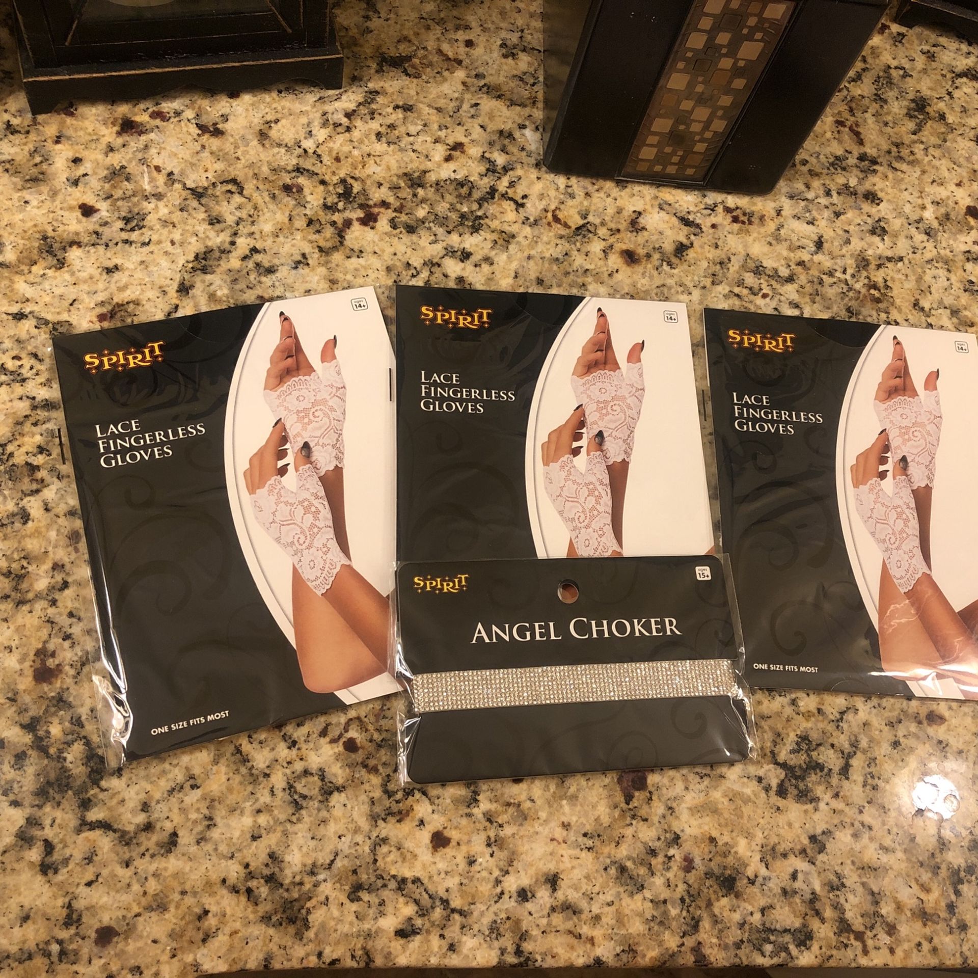 Spirit Lace Fingerless Gloves Lot Of 3 And Angel Choker New