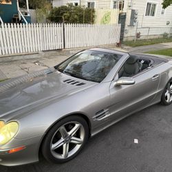 2004 Mercedes-Benz SL-Class • SL500