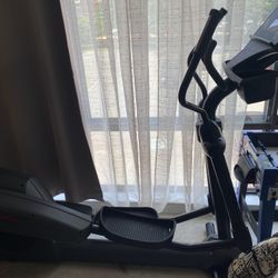Free LIFE FITNESS X9I ELLIPTICAL CROSSTRAINER - BLACK