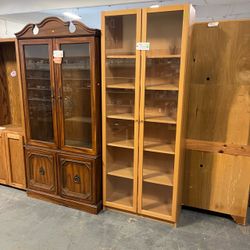 (In store) Tall bookcase