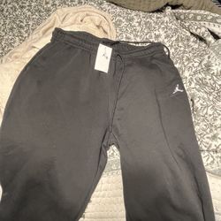 Men Jordan Fleece Pants And Jordan  Pullover hoodie 