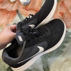 Mens Nike Size 13