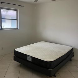 FREE QUEEN BOX SPRING PICKUP TODAY!!