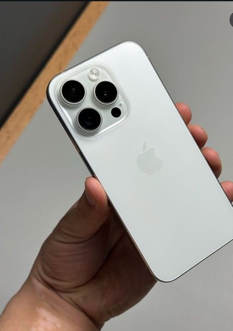 iPhone 15 Pro Max Unlocked With Warranty | desbloqueado con garantía 😃