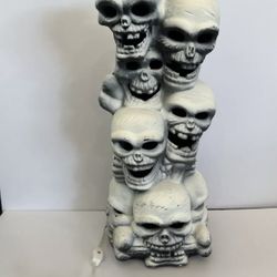 Trendmasters Skull Totem Foam Blow Mold Lamp Light Halloween 1993 Halloween 19”