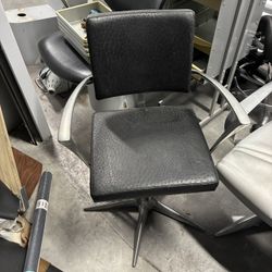 Gamma Styling Chairs