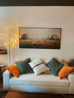 Cream Couch w/choice of accent pillows