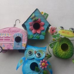 Bird Houses Metal Novelty Figures 