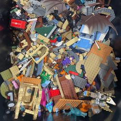 A Crazy Ton Of Harry Potter Legos