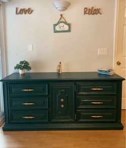Stanley Furniture 9 Drawer Dresser / Refinished Forest Green OBO
