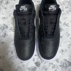 Black And White Air Force Size 9 Worn Dirty Soles