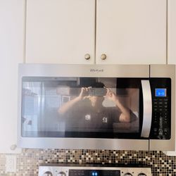 Whirlpool Microwave 