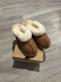 New never used UGG Coquette Women's Slippers Chestnut size 6 $120