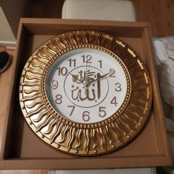 Brand New Gold Islamic Wall Clock – Allah Calligraphy – Original Box – Sherman Oaks Pickup Only