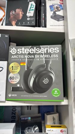 Steel series, Arctic nova 5X wireless Xbox also compatible with PC, PlayStation, switch, mobile