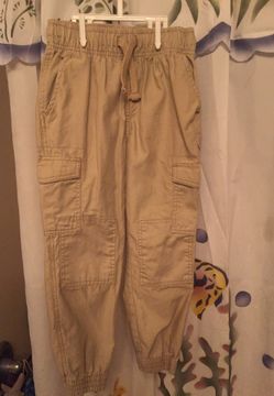 Kaki colt joggers size 6
