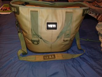 Yeti cooler bag