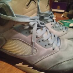Men's Shoes Both Pair For 40 
