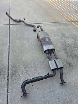 Nissan d41 frontier cat back exhaust