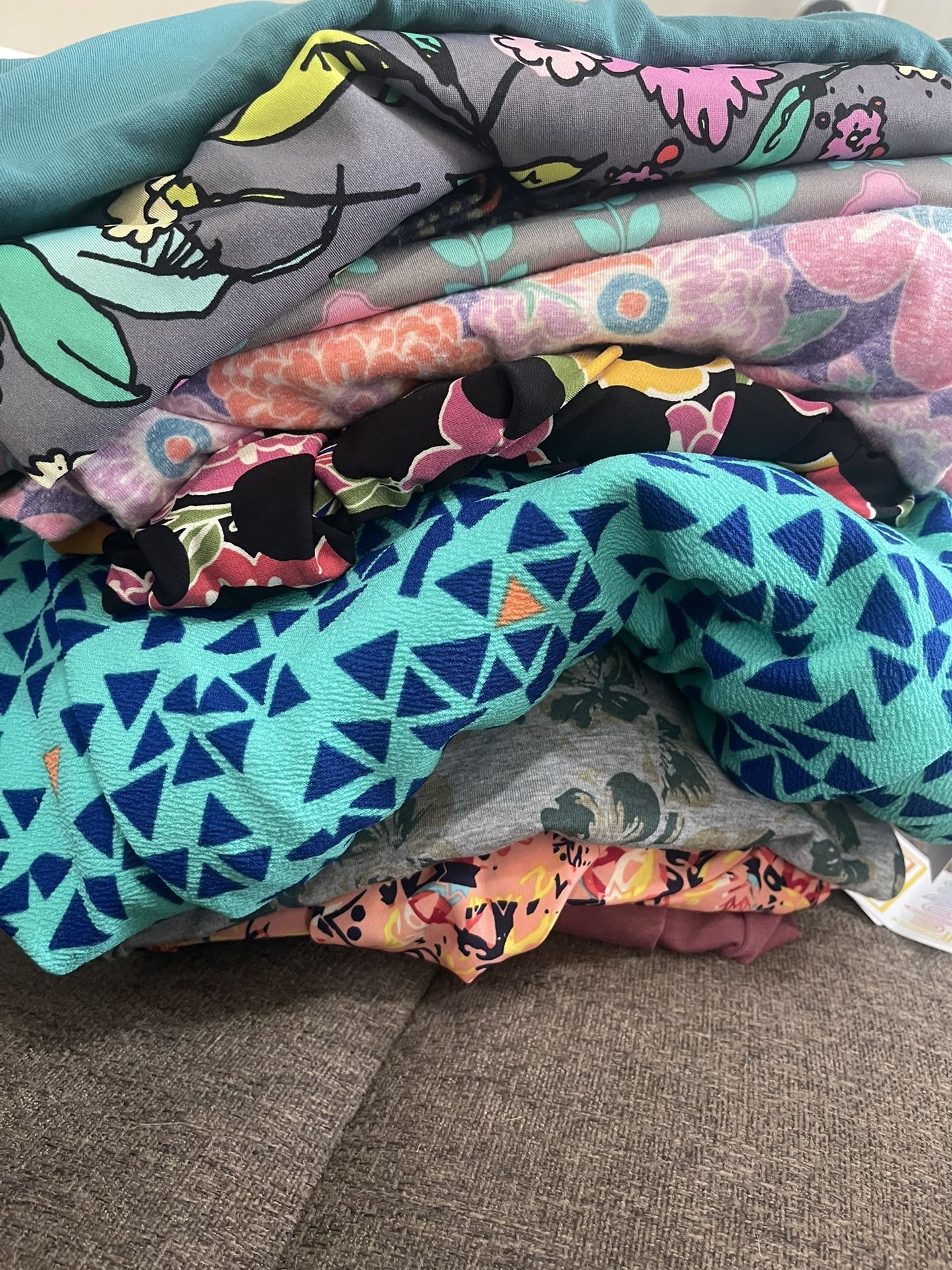 New LuLaRoe 12 Pieces With Tags $45 OBO