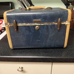 Vintage Samsonite Travel Luggage