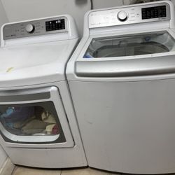 LG Washer & Dryer Set – White – Steam/Sensor Dry – Excellent Condition