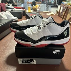 Air Jordan 11 Low